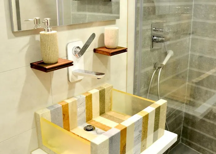 Surf By The Sea * Οπατία